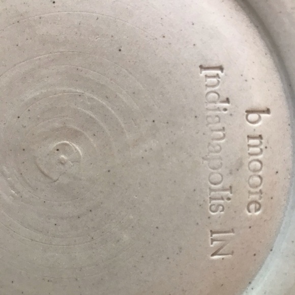 {SOLD}🤍Hand-spun Large Asian Serving Bowl Pottery💙 - Picture 8 of 8